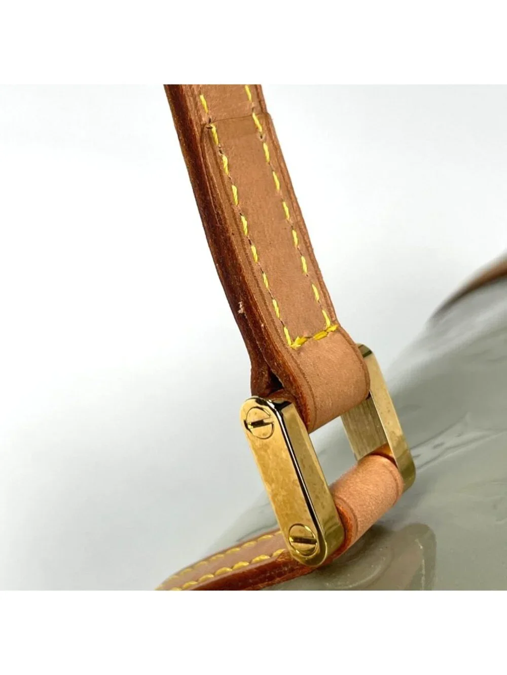 Louis Vuitton Bedford Tube Shoulder